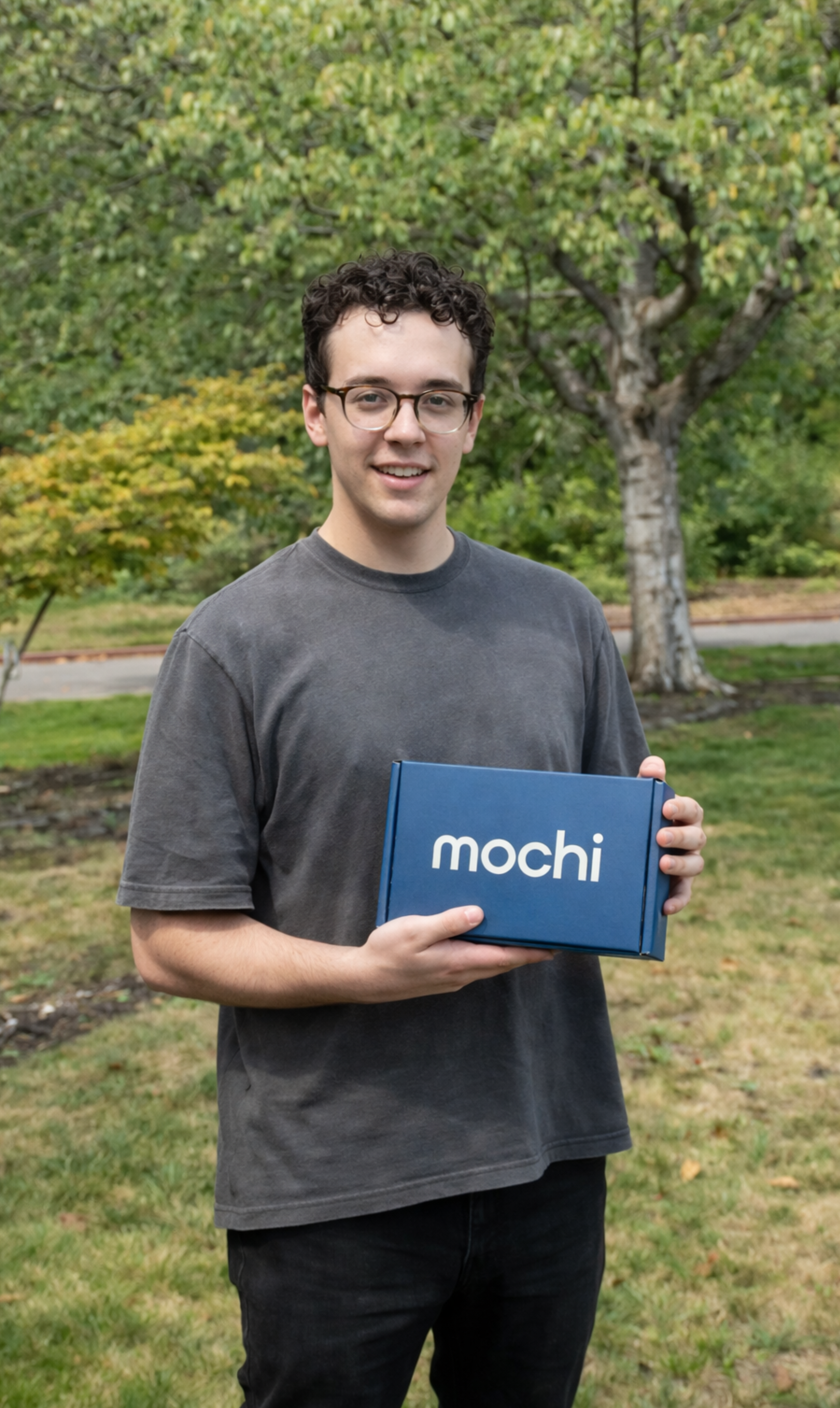 customer showing mochi weight loss